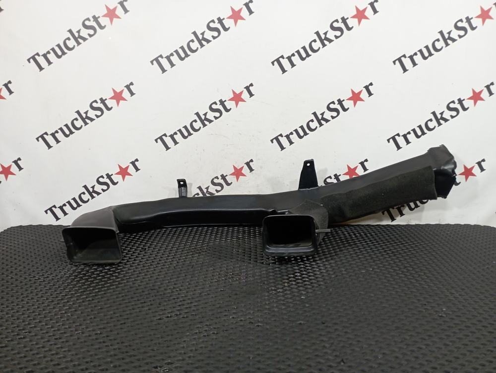 Воздуховод отопителя