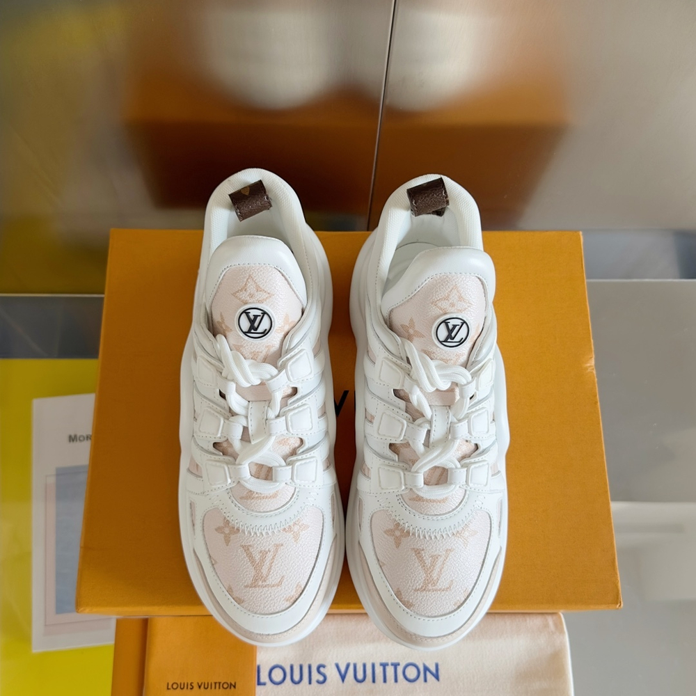 Louis Vuitton Archlight