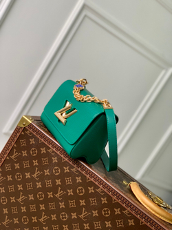 Louis Vuitton Twist PM