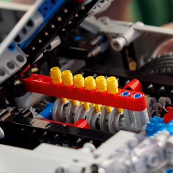 Конструктор LEGO Technic Nissan Skyline GT-R R 4221034 из Форсажа — фото 9