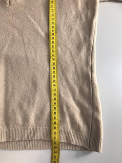 Джемпер Benetton базовый, визуально на 44 размер