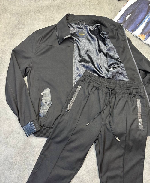 Спортивный костюм Billionaire со вставкой из кожи крокодила