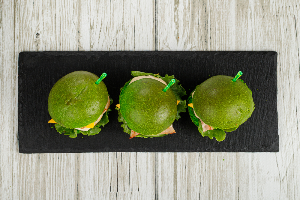 Мини бургер с индейкой и беконом