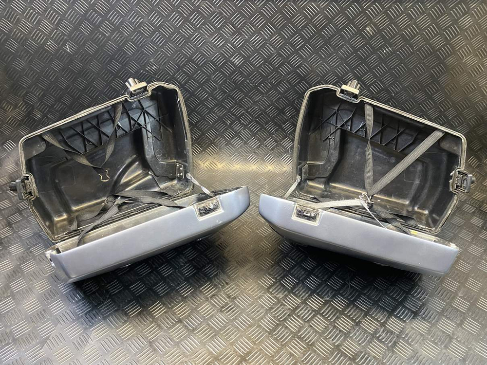 Кофры боковые BMW (без ключа) 053452