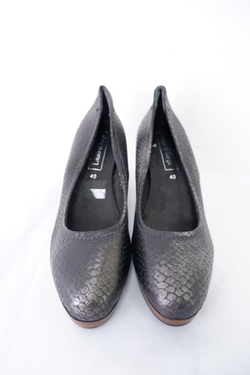 Туфли Laura Di Sarpi кожаные 40 размер