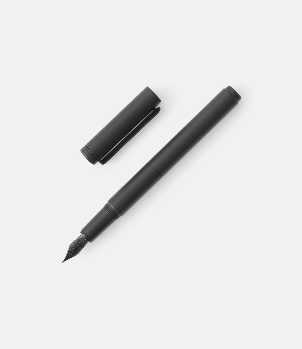 Inventery Pocket Fountain Pen Onyx — карманная перьевая ручка