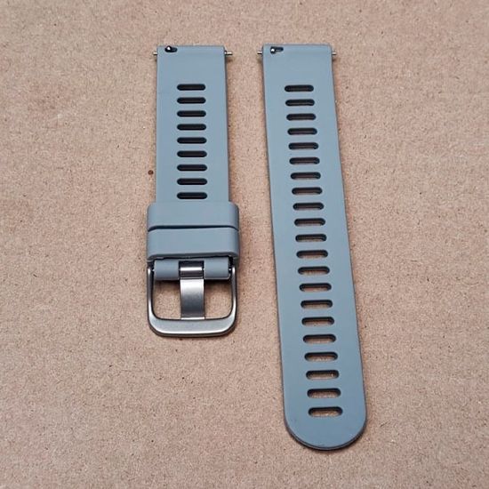 Ремешок 18 мм силиконовый для Garmin Venu 2S, Vivoactive 4S, Forerunner 255S, Forerunner 265S быстросъемный Quick Release (Серый)