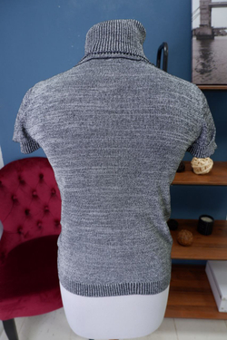 Джемпер с коротким рукавом 44 размер