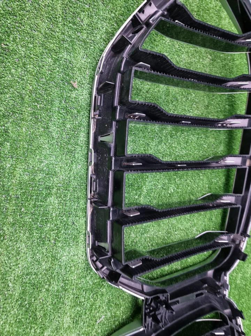 Решетка радиатора BMW X6 G06 (2019-2023)