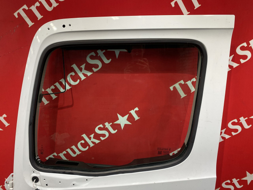 Дверь левая 2023г.