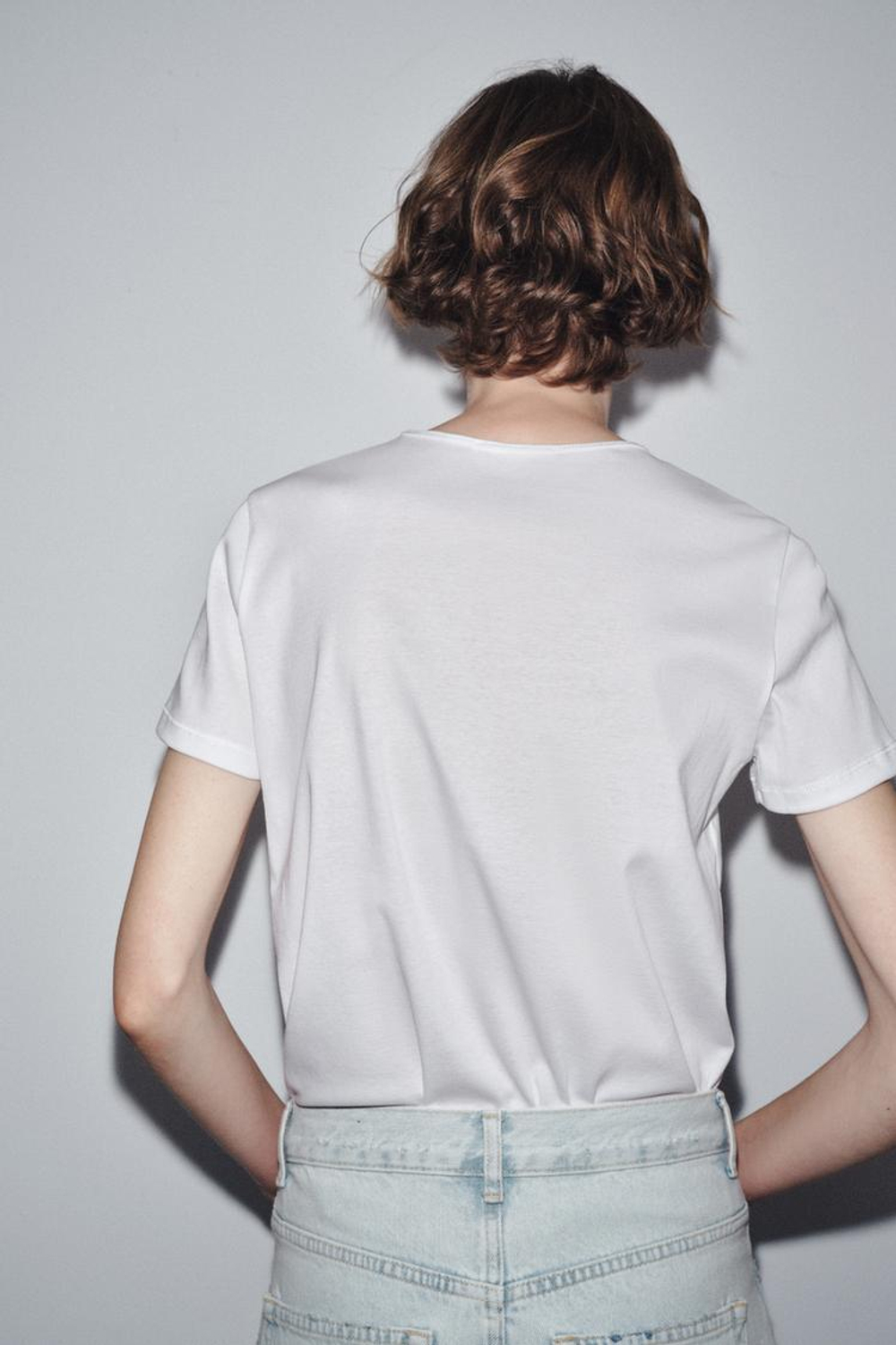 ZARA ХЛОПКОВАЯ ФУТБОЛКА, БЕЛЫЙ