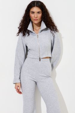 Приталенная олимпийка с рукавом клеш цвета серый меланж