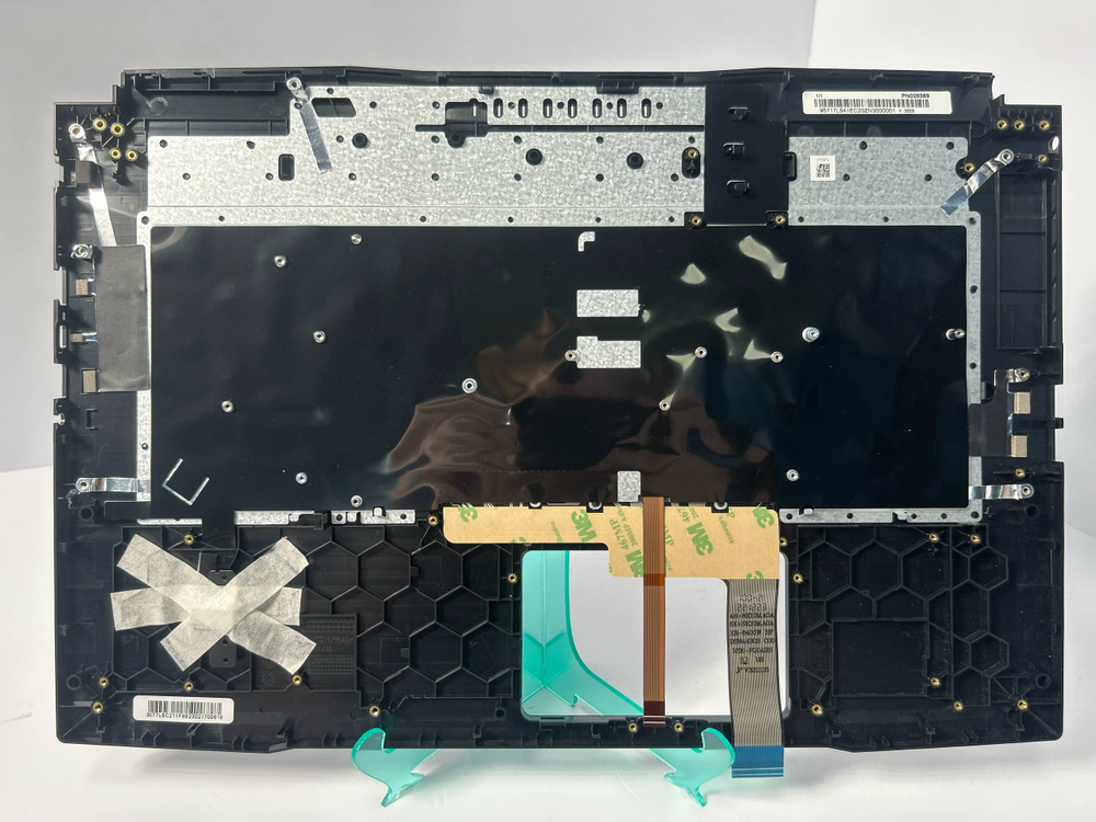 Верхняя панель с клавиатурой (топкейс) для ноутбука MSI Katana 17 B12UCX (957-17L541E-C20). Английская.