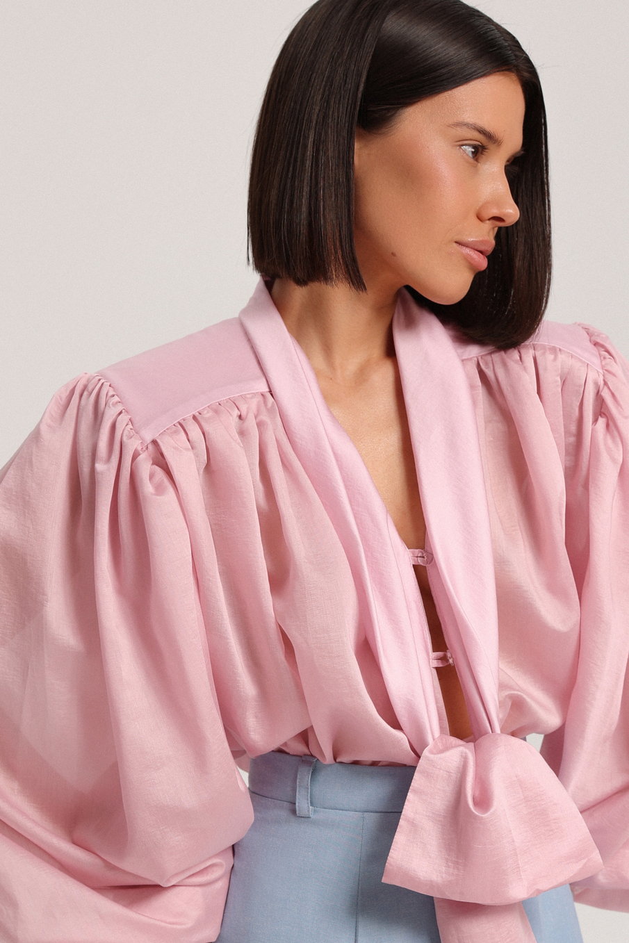 Блуза с бантом