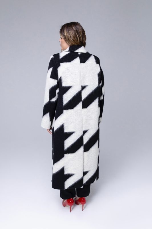 Пальто гусиные лапки, крупные