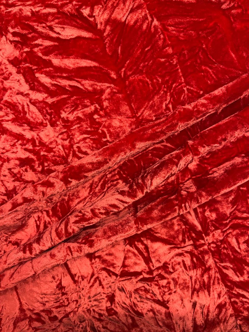 Бархат жатый вискоза с шелком и эластаном красный