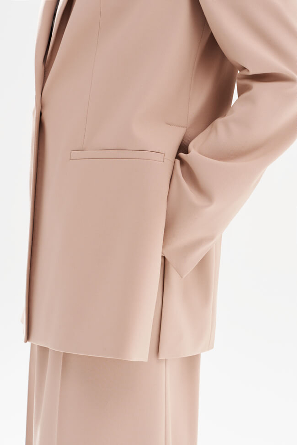 1981 Жакет женский (капучино)