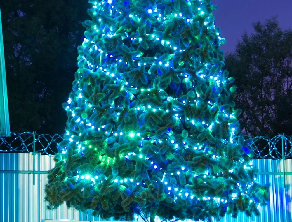 Уличная гирлянда "Цветной Каскад GT" 24В - для елок от 3 до 12 м