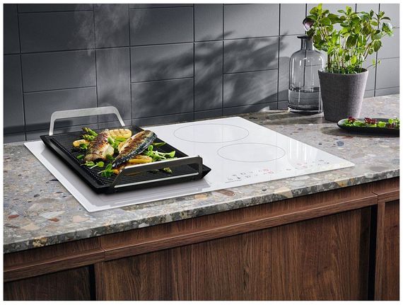Варочная панель Electrolux LIV63431BW