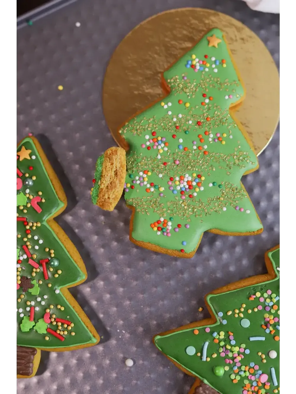 Имбирные пряники макси "Елочки" 10 шт. Имбирные пряники макси "Елочки" 10 шт.