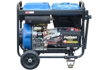 Дизельный генератор (7 кВт) TSS SDG 7000EH3A