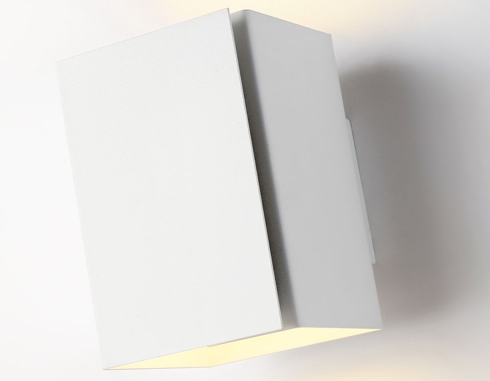 Ambrella Светильник настенный со сменной лампой G9 Techno TN5115