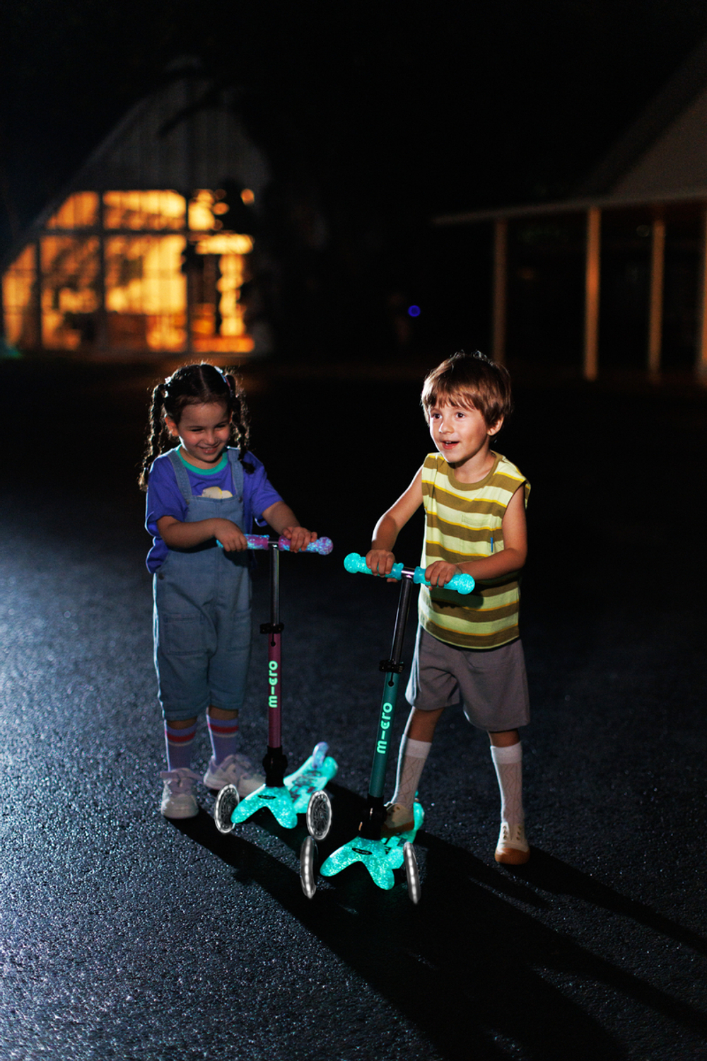 Самокат Mini Micro Deluxe Orion LED складной, голубой