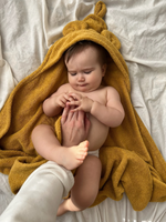 Детское полотенце с капюшоном горчичный