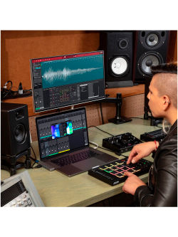 Контроллер Akai PRO MPC Studio 2