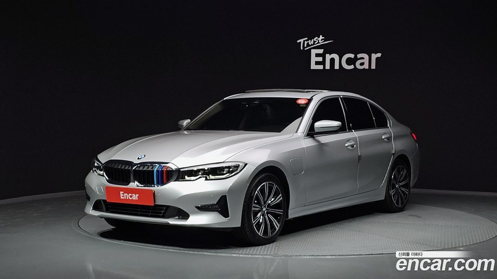 BMW 3 Series (G20) 330e (07.2020)