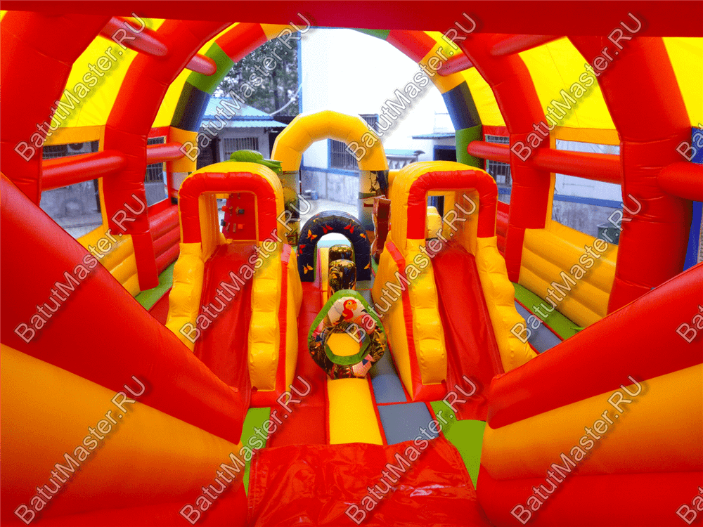 Надувной батут "Страна Сафария" с крышей и высокими горками 13*7*6 м