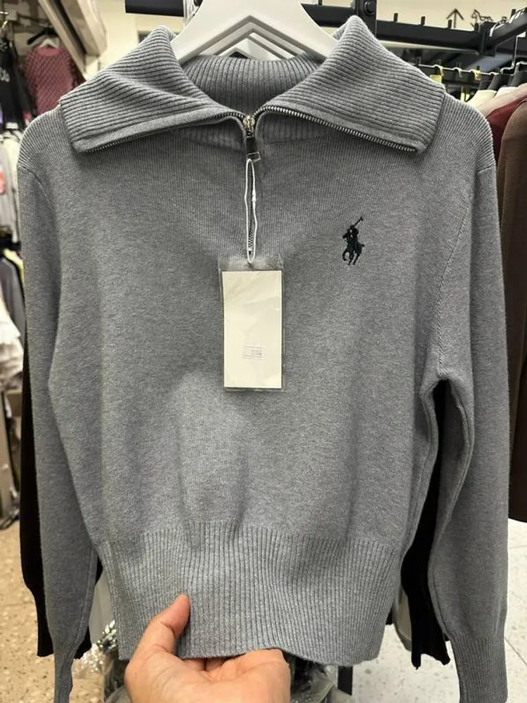 Свитер 2949669 Fabrika