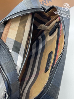 Мессенджер-сумка через плечо Burberry