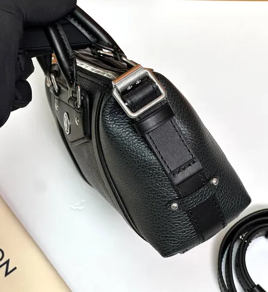 Сумка Louis Vuitton Biker, черный