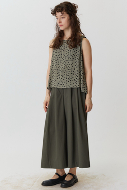 Топ-майка из вискозы в горох