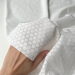 Батист Ромашки на молочном (тёплом белом) фоне