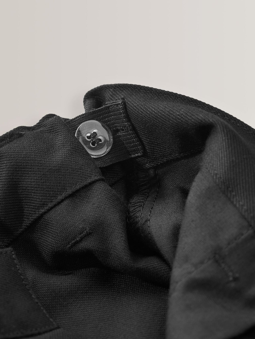 Брюки школьные для мальчика Next 743-697, Черный