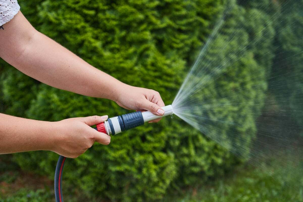 Распылитель для шланга регулируемый Elitech HF 008 Garden 206032