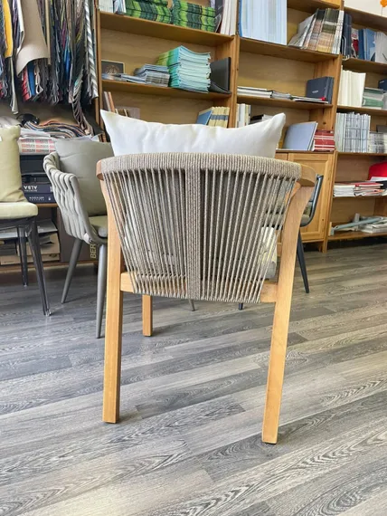 Уличное кресло с подушками Pablito