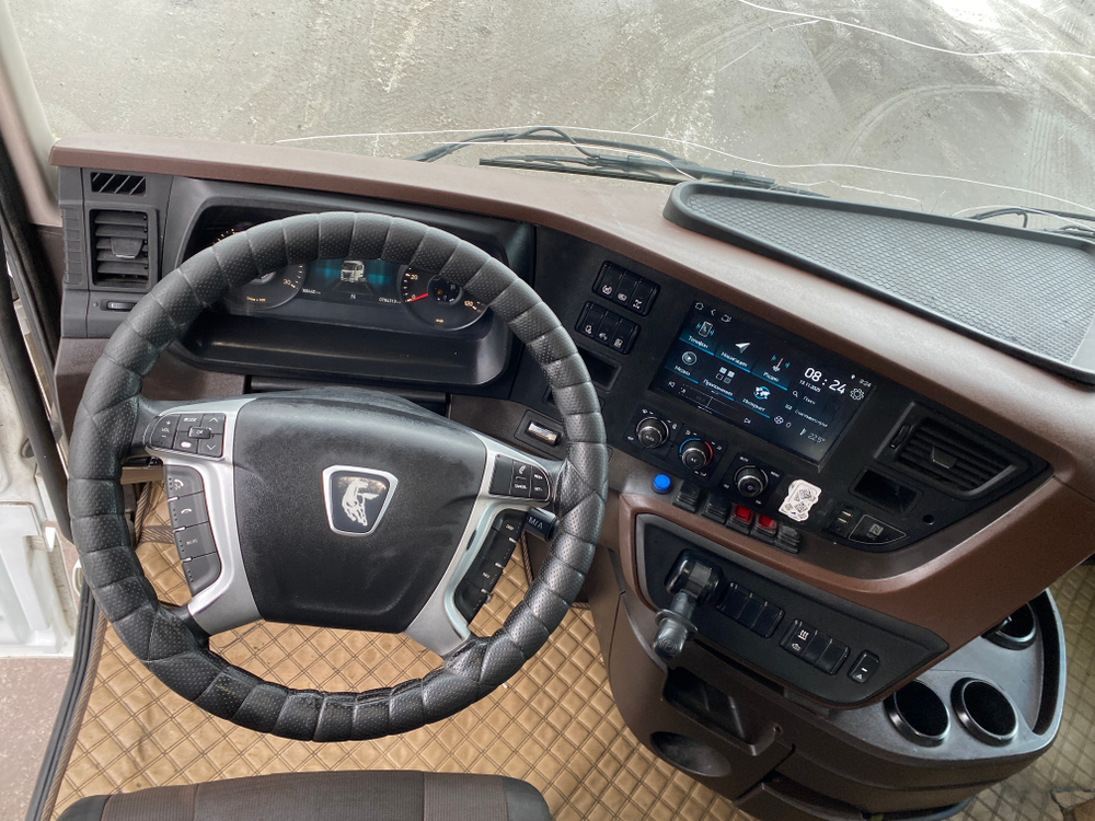 КамАЗ 54901 4x2 Седельный тягач 54901-94 (Дизельный, 11,9 л, 450 л.с., АТ)