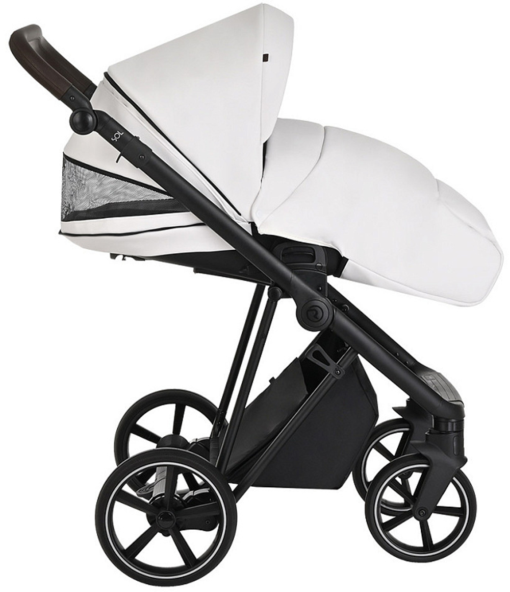 Детская коляска Roan Sol Кожа 3 в 1 с автокреслом Tutis Elo Black RSL/2024 White/Black/руч.Тем.коричневый