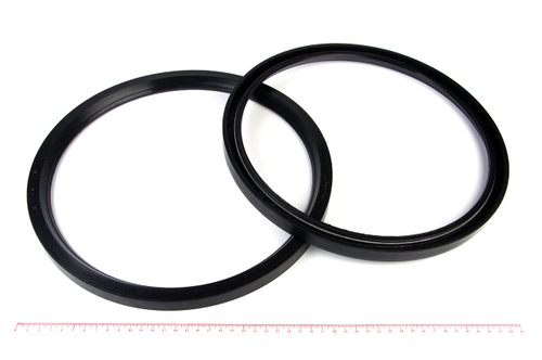 Манжета армированная 1.2-280х320х18 ГОСТ 8752-79