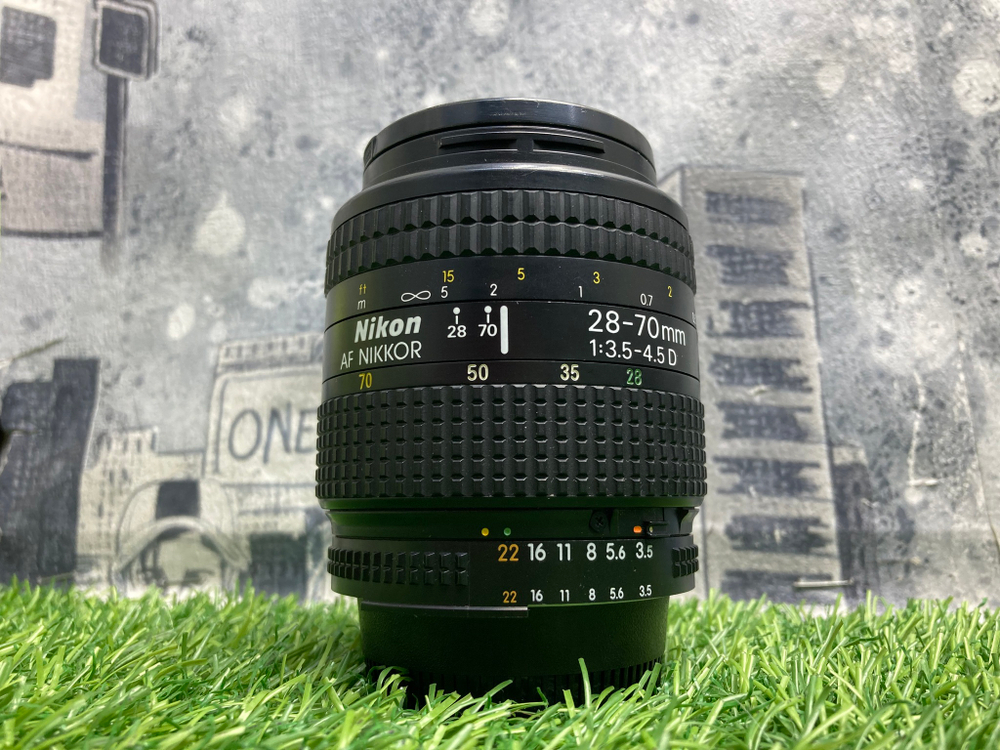 Nikon 28-70mm 3.5-4.5D AF Nikkor