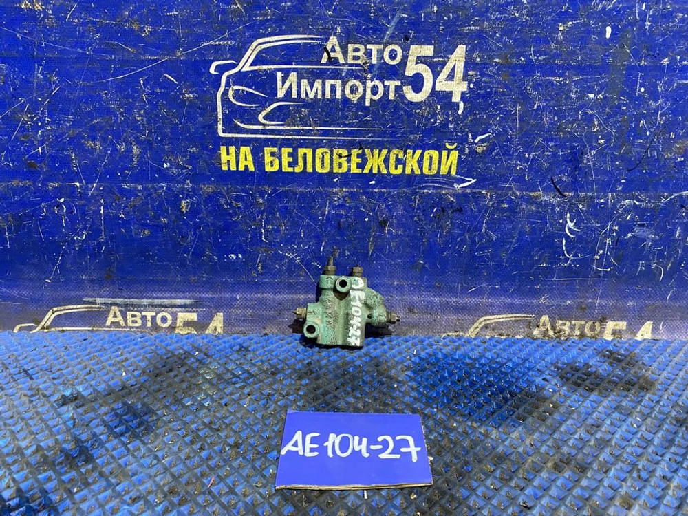 Распределитель тормозной TOYOTA COROLLA 1999
