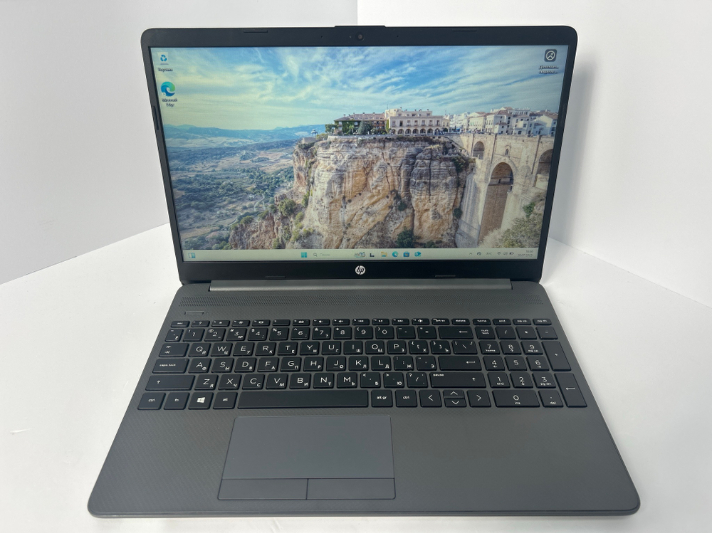 Ноутбук HP 15-dw1058ur (22N57EA) 15.6 "/ Intel Pentium 6405U/RAM 4 GB/SSD 128 GB/Intel UHD Graphics 610/1366x768/ WXGA/DOS/Посветка кл-ры:нет/серый. Состояние: B2