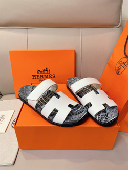 Hermes Chypre Sandal (2 colors)