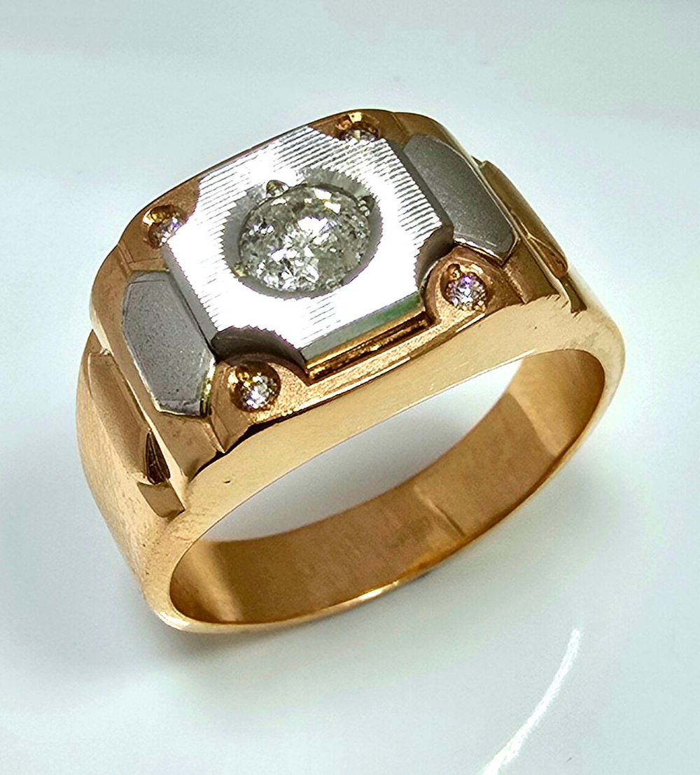 Печатка Эстерелла золото 585, бриллианты.