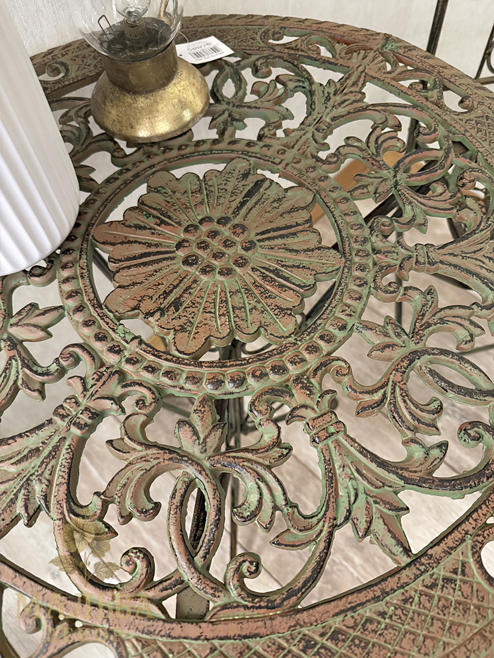 Стол металлический декоративный "Зеленый сад" 61x71 см