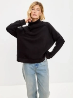 Свитер теплый с воротником свитшот