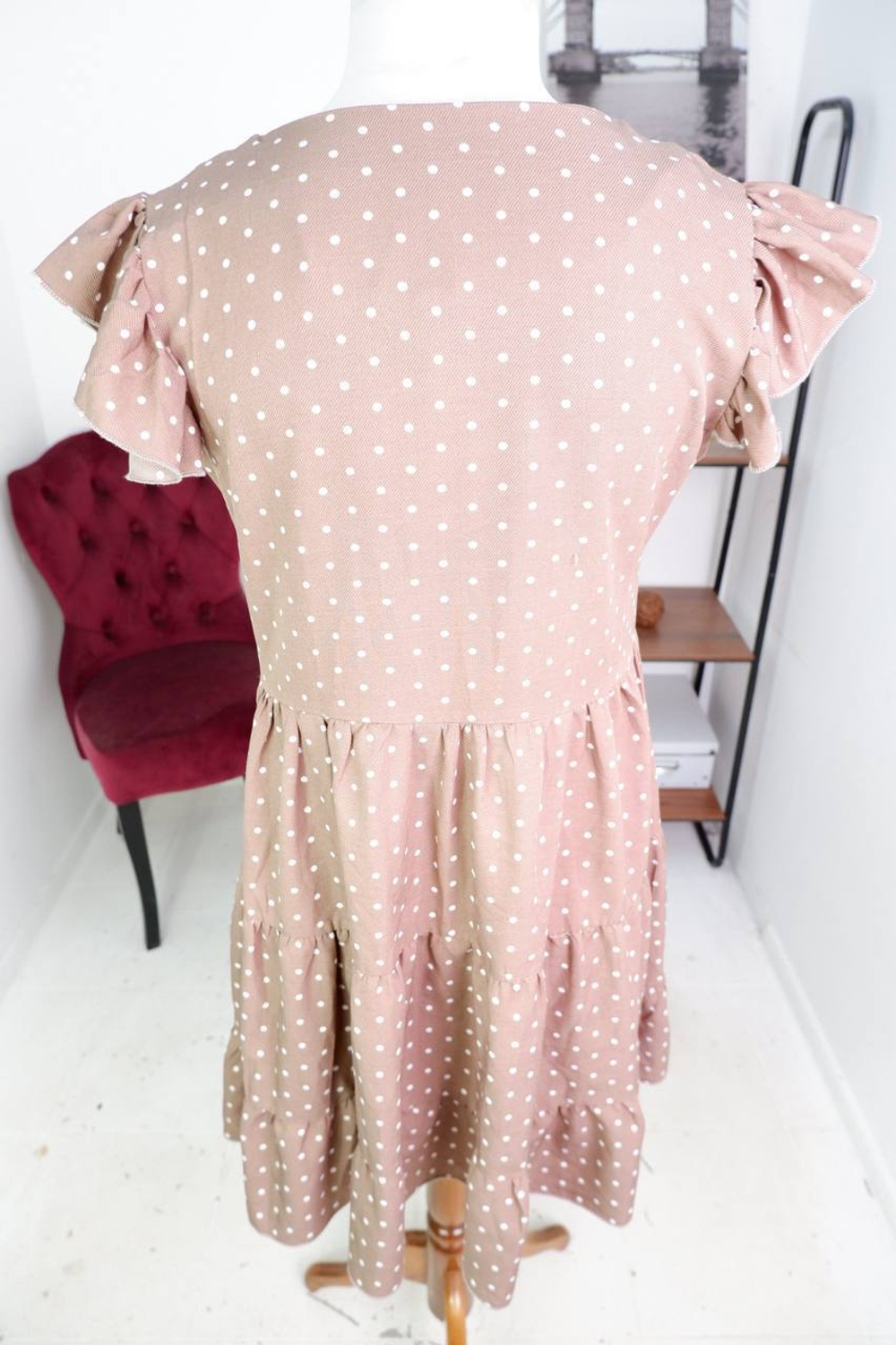 Платье для дружеской прогулки, визуально на 48 размер